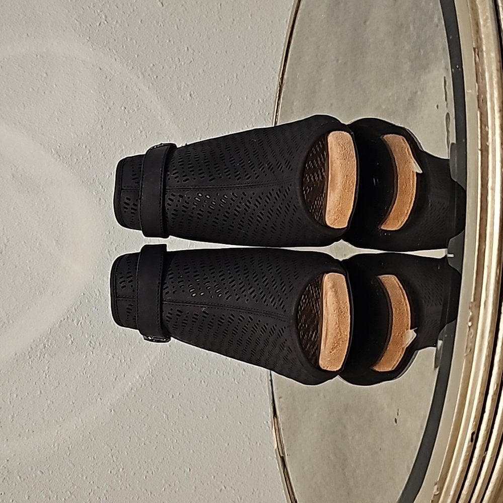Sandals Heels Block By Giani Bernini